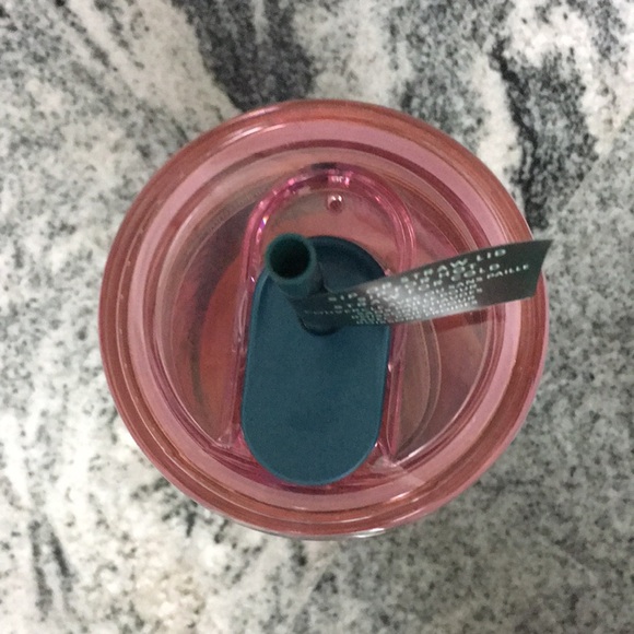 2024 Starbucks 24 oz cup hot and cold cup - Picture 4 of 7